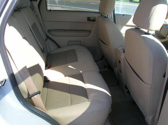 Ford Escape 2008 photo 3