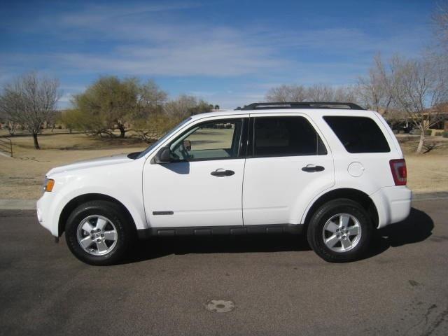 Ford Escape 2008 photo 2