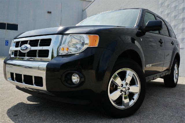 Ford Escape Ext. Cab 6.5-ft. Bed 4WD SUV