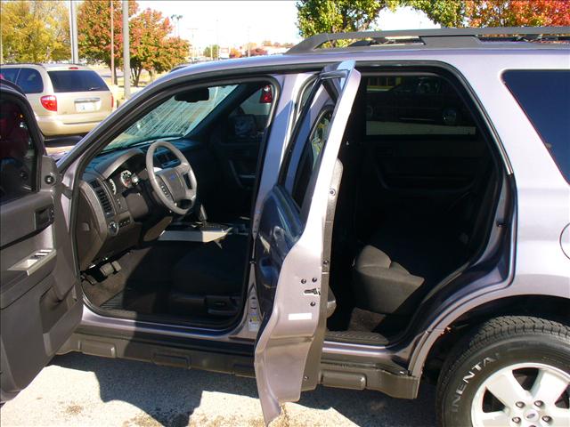 Ford Escape 2008 photo 3