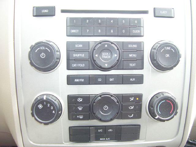 Ford Escape 2008 photo 11