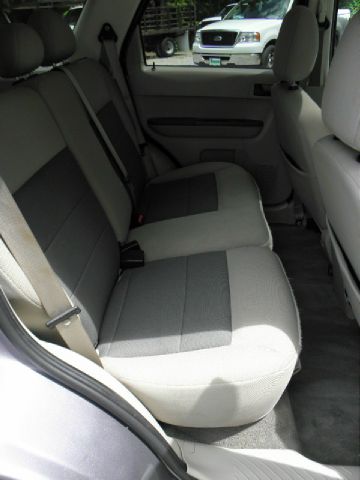 Ford Escape 2008 photo 16