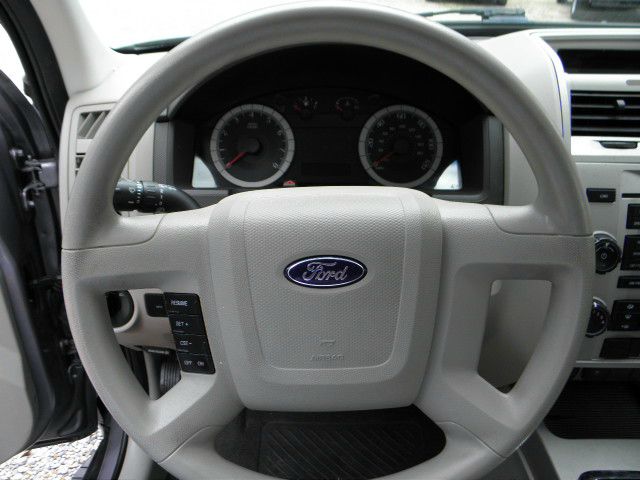 Ford Escape 2008 photo 20