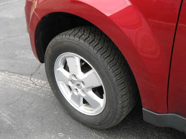 Ford Escape 2008 photo 16