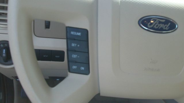 Ford Escape 2008 photo 9