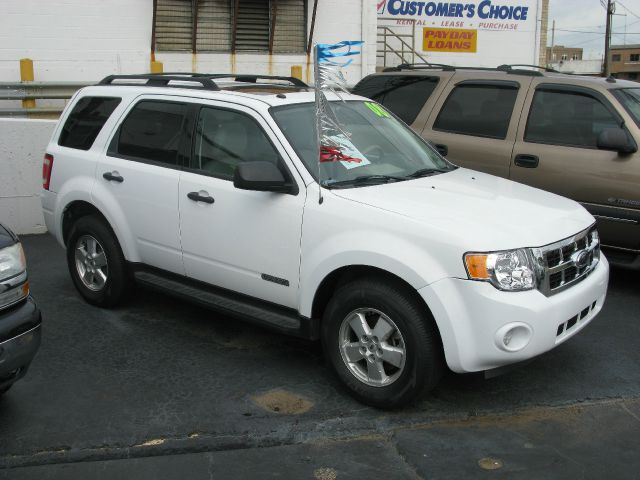 Ford Escape 2008 photo 2