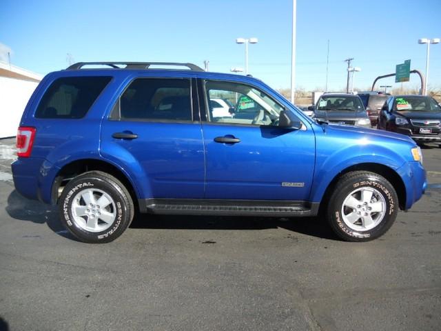 Ford Escape 2008 photo 3