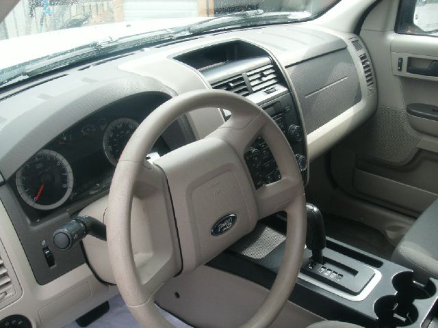 Ford Escape 2009 photo 3