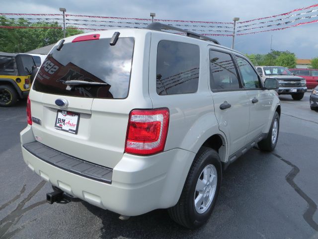 Ford Escape 2009 photo 1