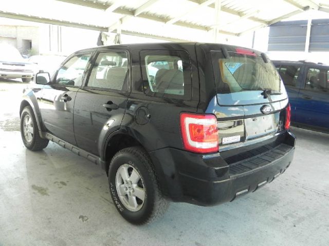 Ford Escape 2009 photo 2