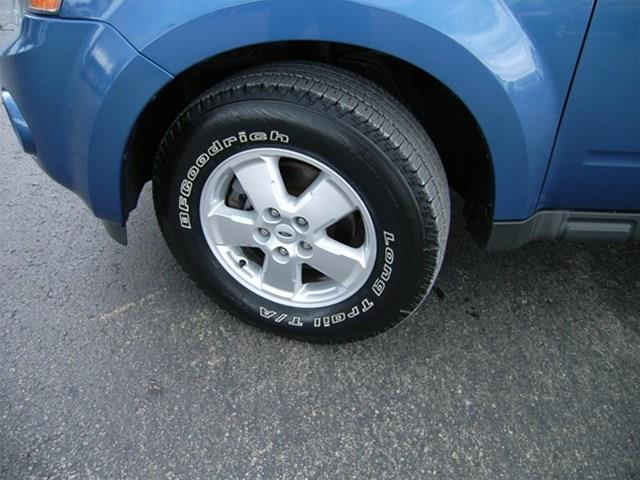 Ford Escape 2009 photo 8