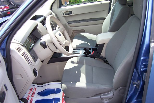 Ford Escape 2009 photo 11