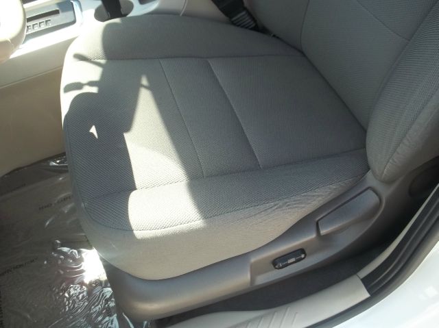 Ford Escape 2009 photo 14