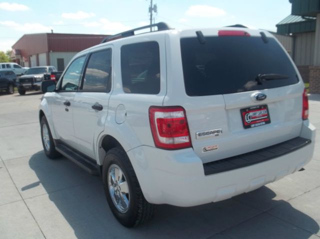 Ford Escape 2009 photo 16