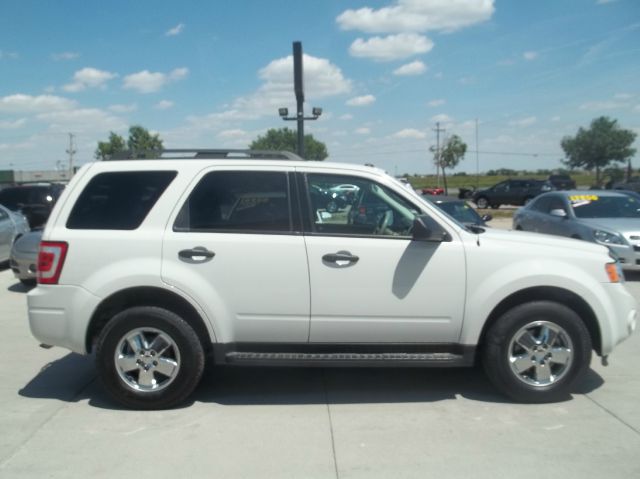 Ford Escape 2009 photo 19