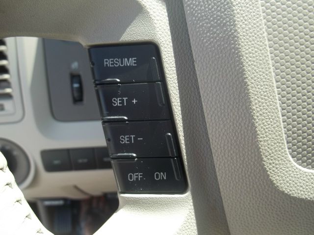 Ford Escape 2009 photo 4