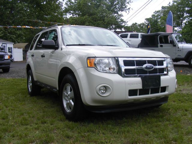 Ford Escape 2009 photo 2