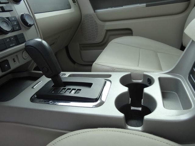 Ford Escape 2009 photo 3