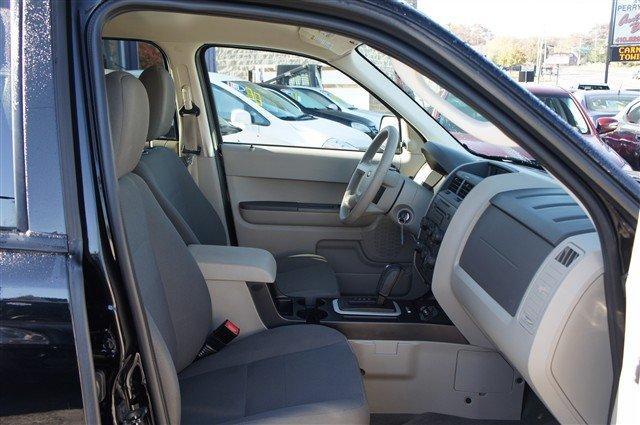 Ford Escape 2009 photo 4