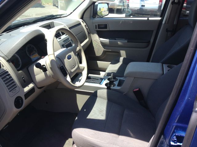 Ford Escape 2009 photo 3