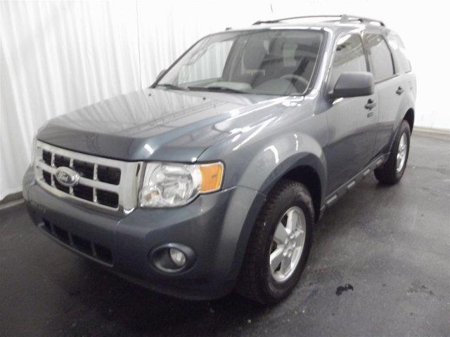 Ford Escape 2010 photo 2