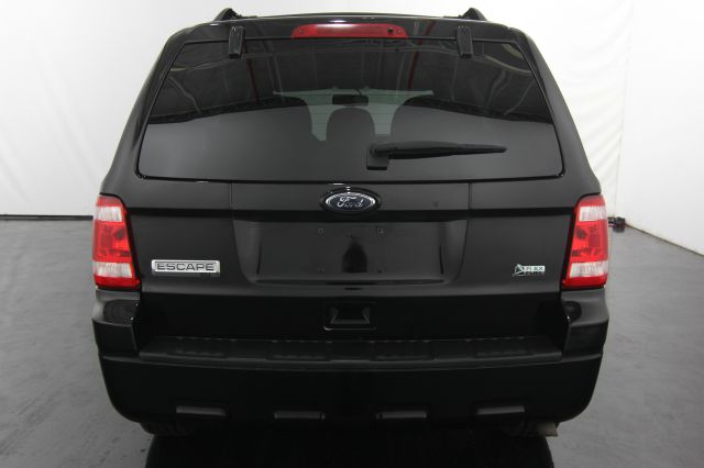 Ford Escape 2010 photo 2