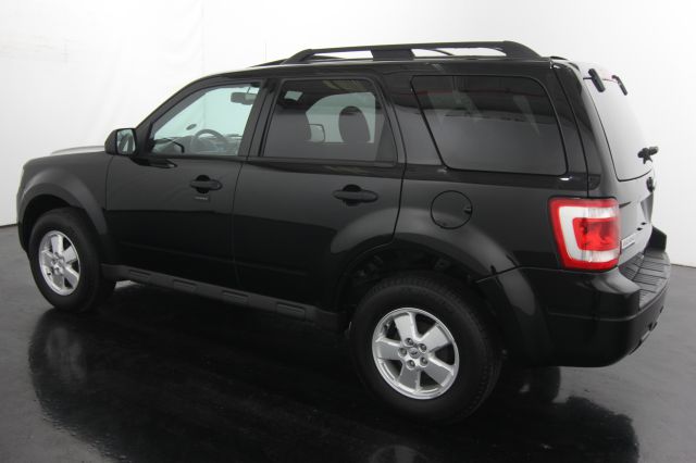 Ford Escape 2010 photo 3