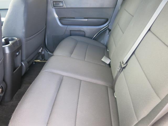 Ford Escape 2010 photo 3