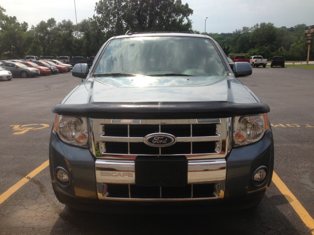 Ford Escape 2010 photo 1