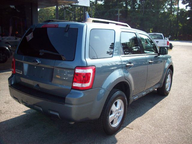 Ford Escape 2010 photo 4