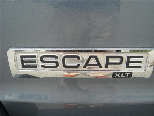 Ford Escape 2010 photo 4