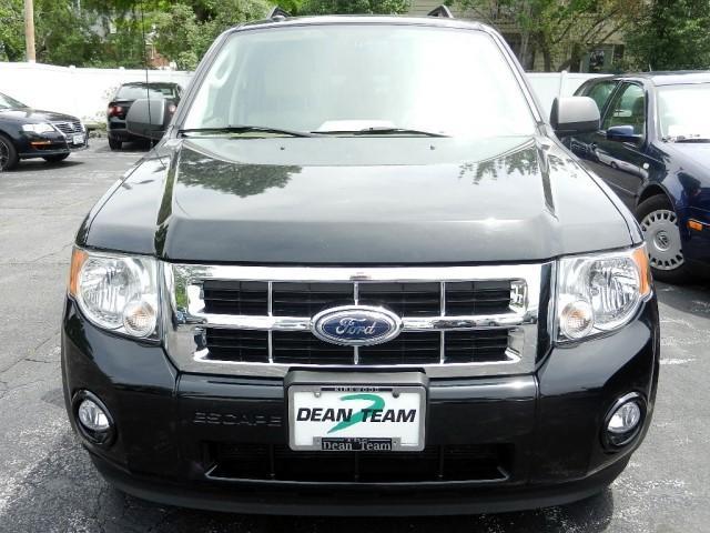 Ford Escape 2010 photo 1