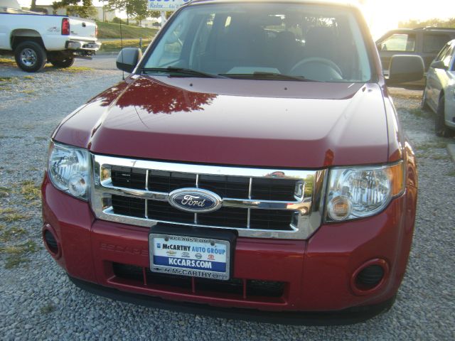 Ford Escape 2010 photo 1