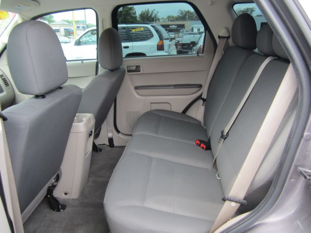 Ford Escape 2010 photo 6