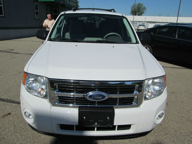 Ford Escape 2010 photo 4