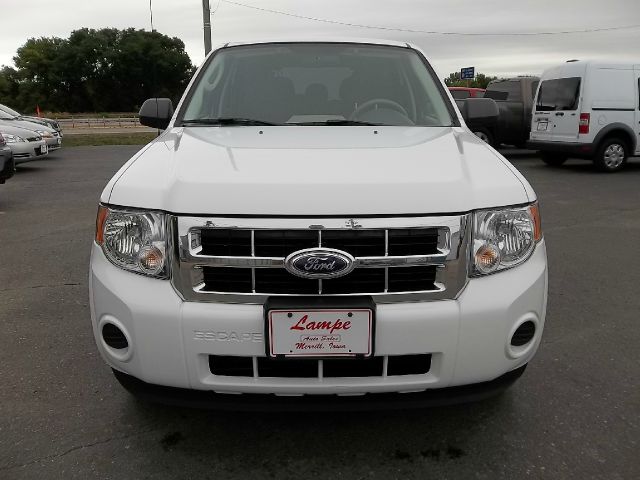 Ford Escape 2010 photo 1