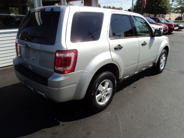 Ford Escape 2010 photo 4