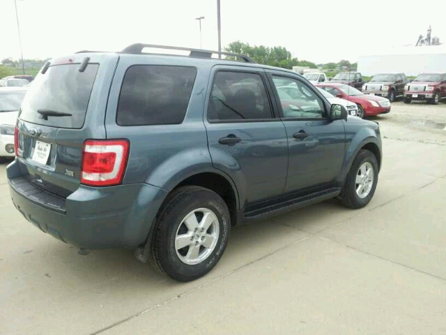 Ford Escape 2010 photo 5