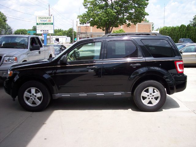 Ford Escape 2010 photo 1