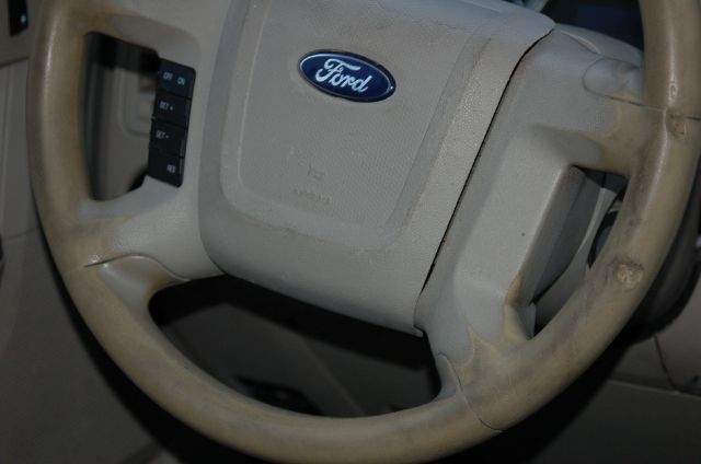 Ford Escape 2010 photo 6