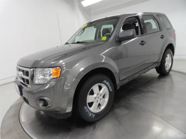 Ford Escape 2010 photo 16