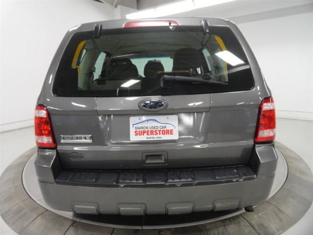 Ford Escape 2010 photo 3