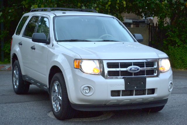 Ford Escape 2010 photo 4