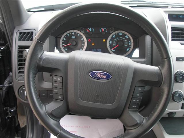 Ford Escape 2010 photo 5