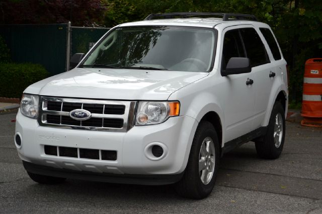 Ford Escape 2010 photo 19