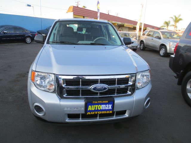 Ford Escape 2010 photo 2