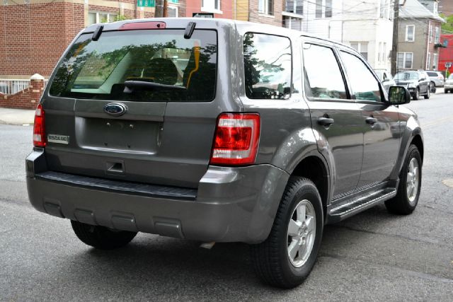 Ford Escape 2010 photo 14