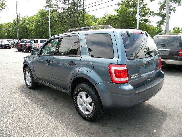 Ford Escape 2010 photo 4