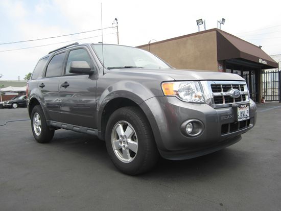 Ford Escape 2010 photo 21