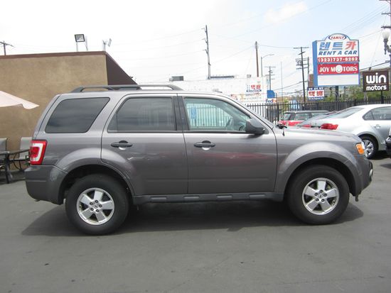 Ford Escape 2010 photo 3